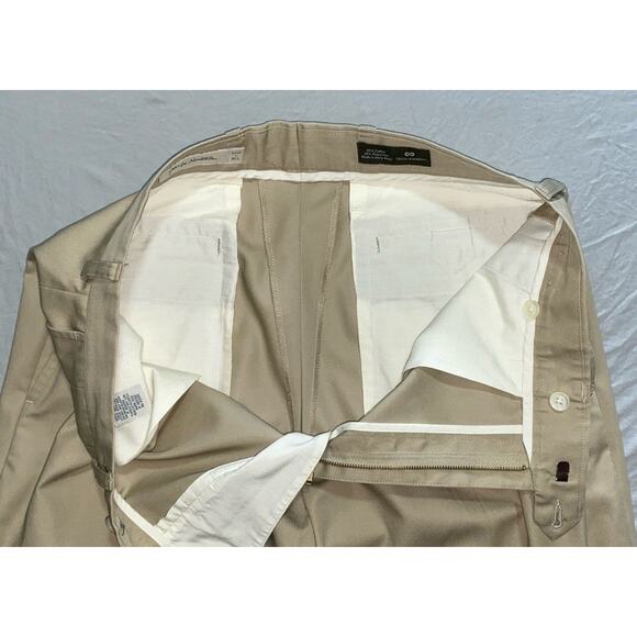 John W Nordstrom JWN Tech-Smart Pleated/Cuffed Poly-Cotton Dress Pants. 34X32. - Picture 7 of 9